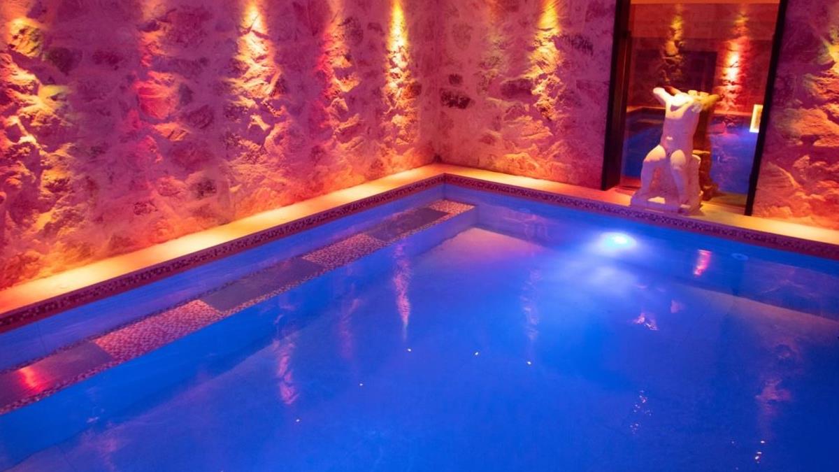 Piscina con Idromassaggio - Spa